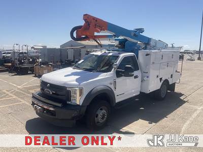 Altec AT40G, 400 Lb 45 ft, Articulating & Telescopic Bucket
