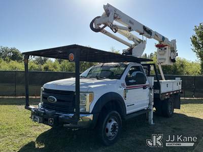 Altec AT37G, 42 ft, Articulating & Telescopic Bucket Truck