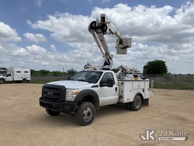 Terex/Telelect Hi-Ranger LT-40, 45 ft, Articulating & Telescopic Bucket
