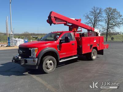 ETI ETC37-IH, 42 ft, Articulating & Telescopic Bucket Truck