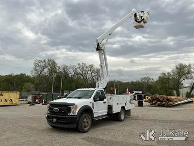 ETI ETC37-IH, 42 ft, Articulating & Telescopic Bucket Truck