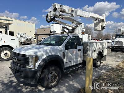 Altec AT37G, 42 ft, Articulating & Telescopic Bucket Truck