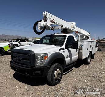 Altec AT40G, 45 ft, Articulating & Telescopic Bucket Truck
