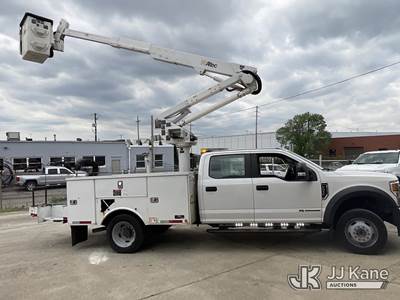 Altec AT37G, 42 ft, Articulating & Telescopic Bucket Truck