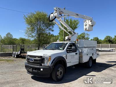 Ford F-550 Boom / Bucket Truck