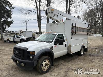 Ford F-550 Boom / Bucket Truck