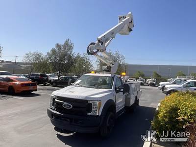 Altec AT37G, 400 Lb 42 ft, Articulating & Telescopic Elevator Bucket Truck