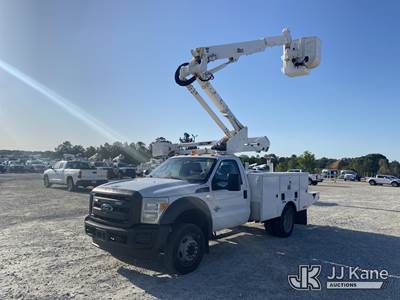 Ford F-550 Boom / Bucket Truck