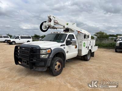 Altec AT40G, 45 ft, Articulating Non-Insulated Vertical Platform Lift