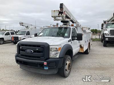 Versalift SST37EIH-01, 42 ft, Articulating & Telescopic Bucket Truck