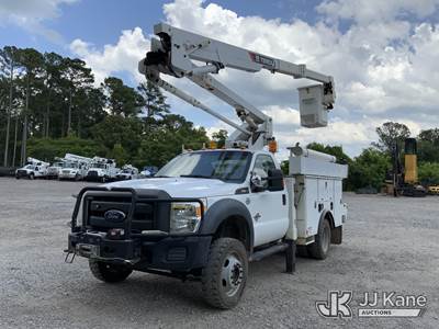 HiRanger LT40, 45 ft, Articulating & Telescopic Bucket Truck