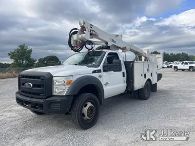 Altec AT37G, 42 ft, Articulating & Telescopic Bucket Truck