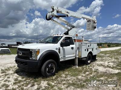Altec AT37G, 42 ft, Articulating & Telescopic Bucket Truck
