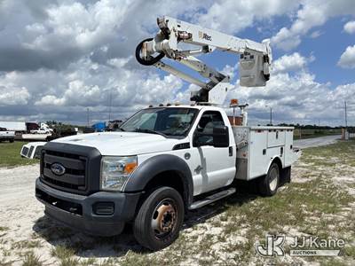 Altec AT37G, 42 ft, Articulating & Telescopic Bucket Truck