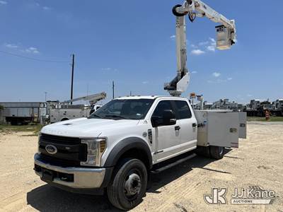 Altec AT37G, 42 ft, Articulating & Telescopic Bucket Truck