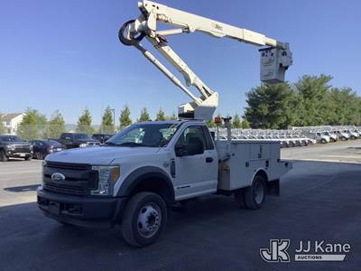 Altec AT40G, 45 ft, Telescopic Insulated Bucket Truck