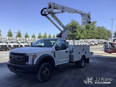 Altec AT37G, 42 ft, Telescopic Insulated Bucket Truck