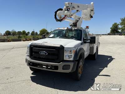 Altec AT37G, 42 ft, Articulating & Telescopic Bucket Truck