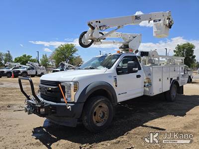Altec AT40G, 45 ft, Articulating & Telescopic Bucket Truck