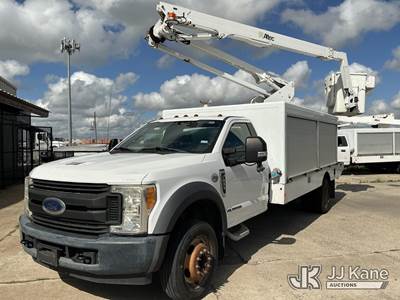 Altec AT248F, 48 ft, Articulating & Telescopic Non-Insulated Bucket Truck