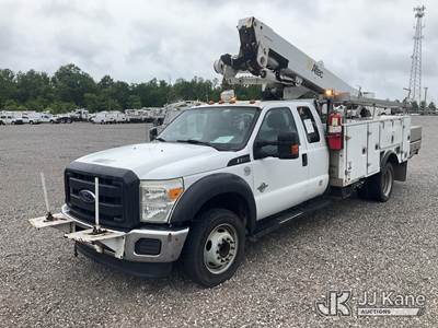 Altec AT40P, 45 ft, Articulating & Telescopic Bucket Truck