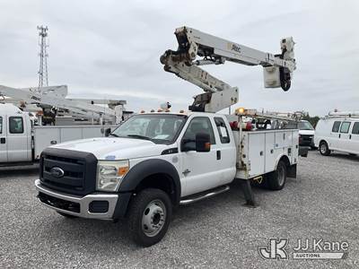 Altec AT40M, 45 ft, Articulating & Telescopic Material Handling Bucket Truck