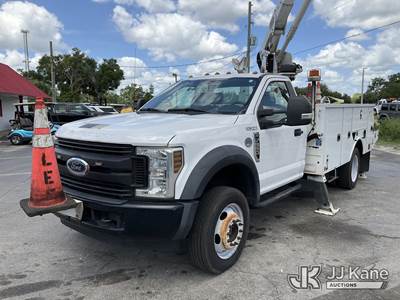 Altec AT48M, 53 ft, Articulating & Telescopic Material Handling Bucket Truck
