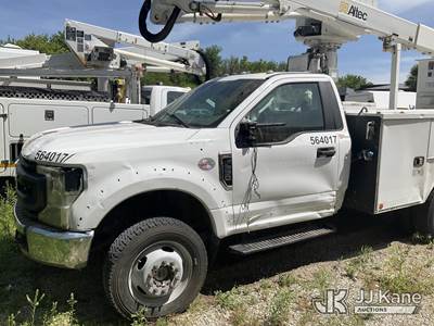Altec AT40G, 45 ft, Articulating & Telescopic Bucket Truck