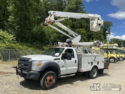 Altec AT40G, 45 ft, Articulating & Telescopic Bucket Truck
