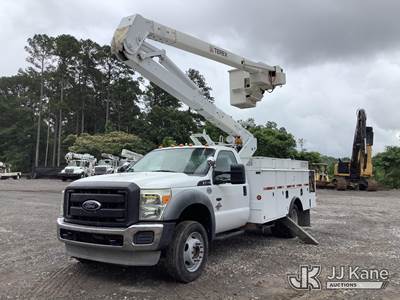 HiRanger HR40-M, 45 ft, Material Handling Bucket Truck