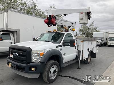 ETI ETC37-IH, 42 ft, Articulating & Telescopic Bucket Truck