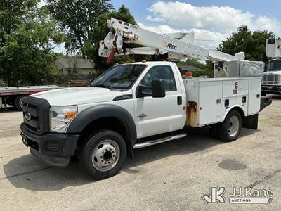 Altec AT37G, 42 ft, Articulating & Telescopic Bucket Truck
