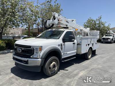 Altec AT37G, 42 ft, Articulating & Telescopic Bucket Truck