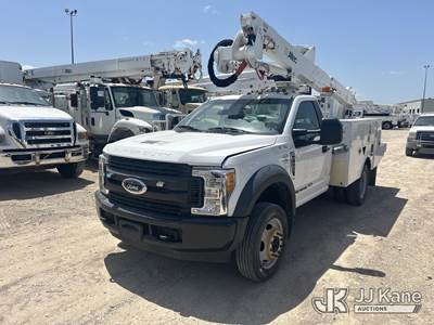 Altec AT37G, 42 ft, Articulating & Telescopic Bucket Truck