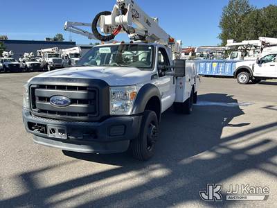 Altec AT37G, 42 ft, Articulating & Telescopic Bucket Truck