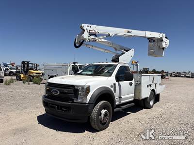 Altec AT40G, 45 ft, Articulating & Telescopic Bucket