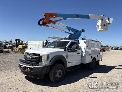 Altec AT40G, 45 ft, Articulating & Telescopic Bucket
