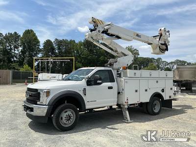 Altec AT41MH, 46 ft, Articulating & Telescopic Material Handling Bucket Truck