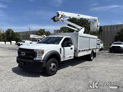 Altec AT248F, 49 ft, Articulating & Telescopic Non-Insulated Bucket Truck
