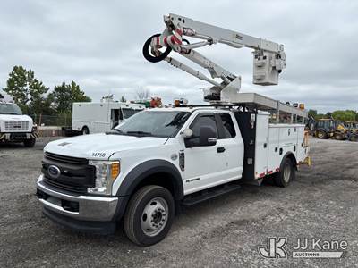 Altec AT40G, 45 ft, Articulating & Telescopic Bucket Truck
