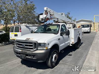 Altec AT37-G, 42 ft, Articulating & Telescopic Bucket Truck
