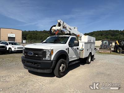 Altec AT37G, 42 ft, Articulating & Telescopic Bucket Truck