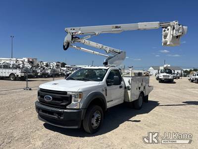 Altec AT40G, 45 ft, Articulating & Telescopic Bucket