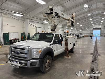 Altec AT40M, 45 ft, Articulating & Telescopic Material Handling Bucket Truck
