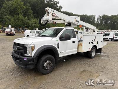 Altec AT40G, 45 ft, Articulating & Telescopic Bucket Truck