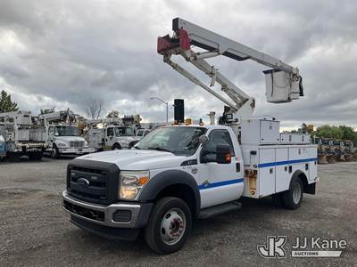 Versalift SST40EIH-01, 45 ft, Articulating & Telescopic Bucket Truck