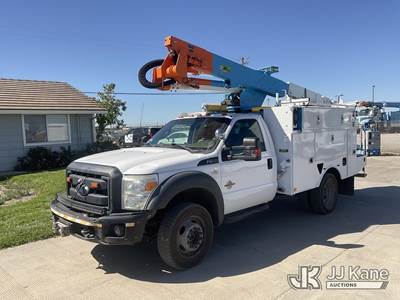 Altec AT37G, 42 ft, Articulating & Telescopic Bucket Truck