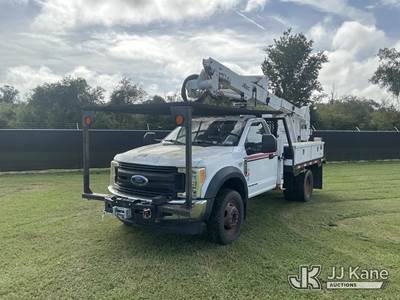Altec AT37G, 42 ft, Articulating & Telescopic Bucket Truck