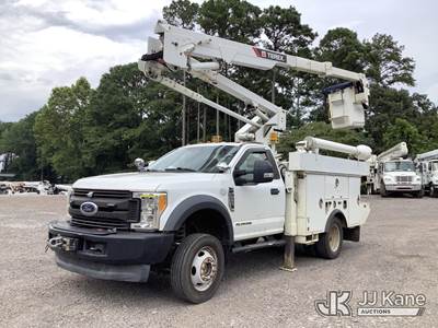 HiRanger LT40, 45 ft, Articulating & Telescopic Bucket Truck