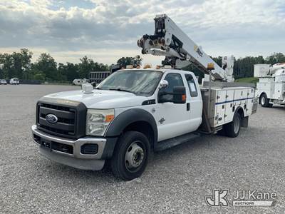 Altec AT40-MH, 45 ft, Articulating & Telescopic Material Handling Bucket Truck